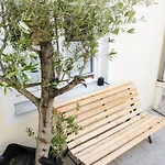 Raum Life - Quartier 10 - Gemeinsam Zentral Wohnen Auf 300qm - Parkplaetze