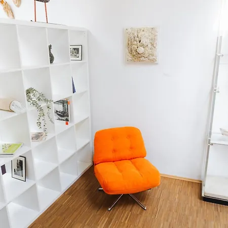 Апартаменти Raum Life - Quartier 10 *